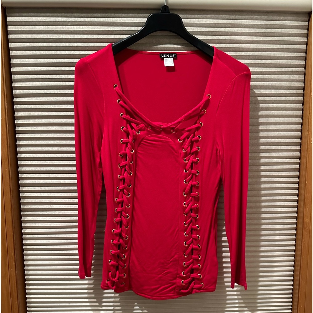 Women’s Venus long sleeve, stylish top (Venus)